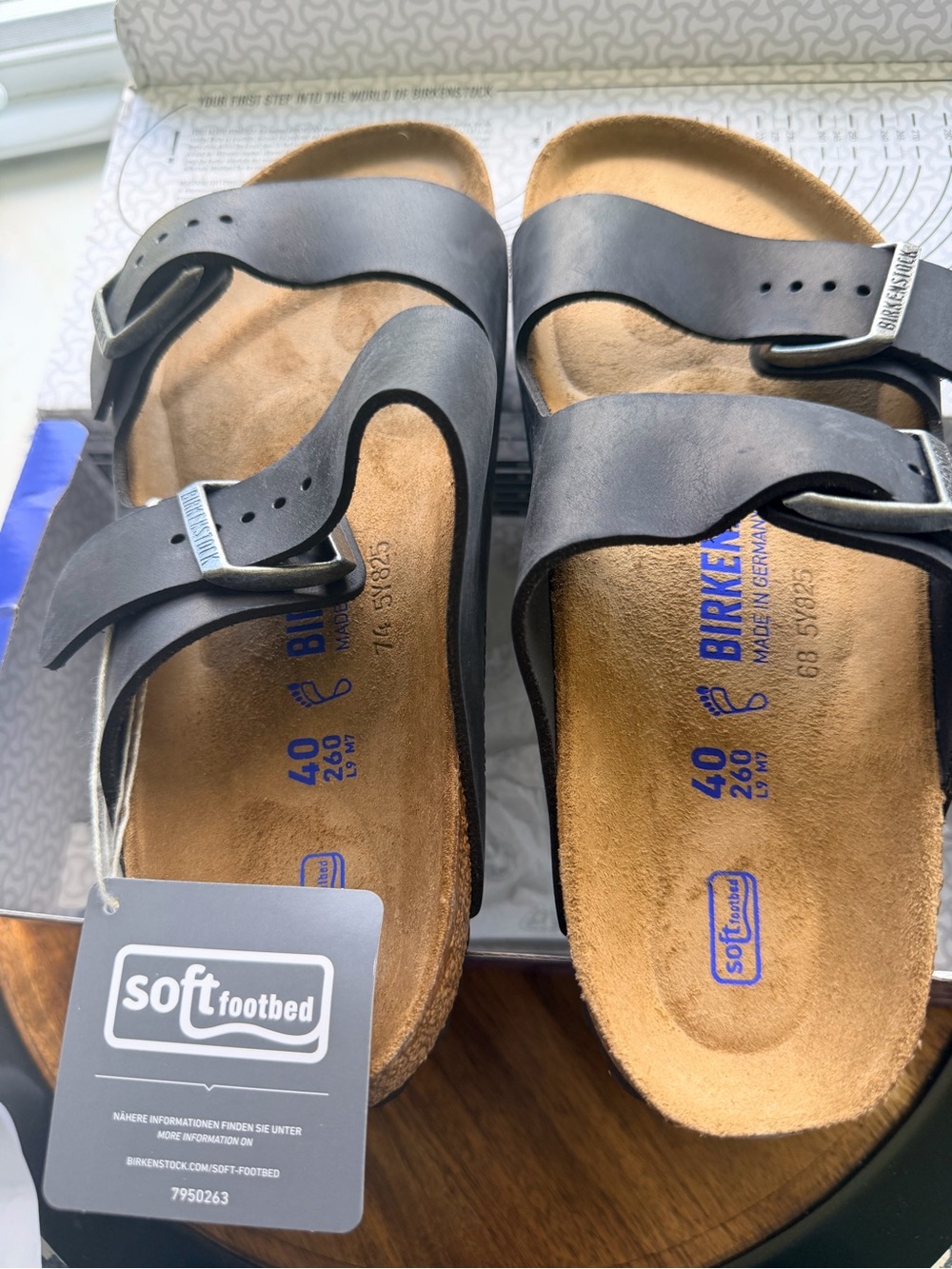 Birkenstock Black Double Strap Leather Sandals Women’s sizes 9 or Men’s 7